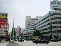 今池駅前の夜